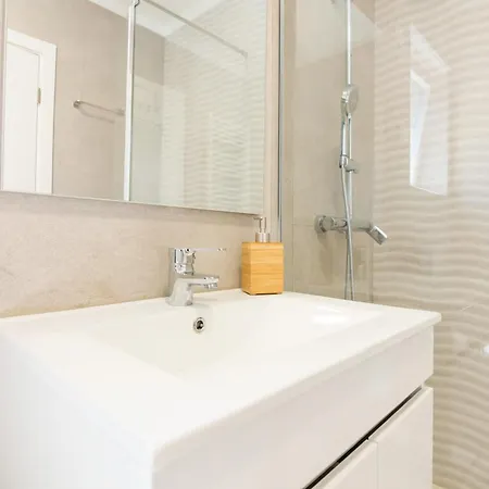 Апартаменты Moon House *