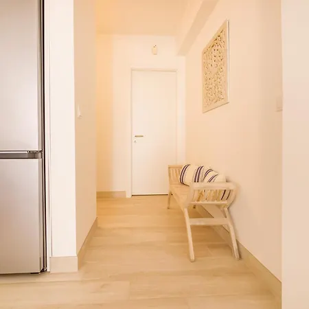 Apartment Moon House